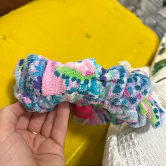 Limited Edition Lilly Pulitzer Coconut Crew Terry Spa Makeup Headband hair piece - Picture 6 of 9